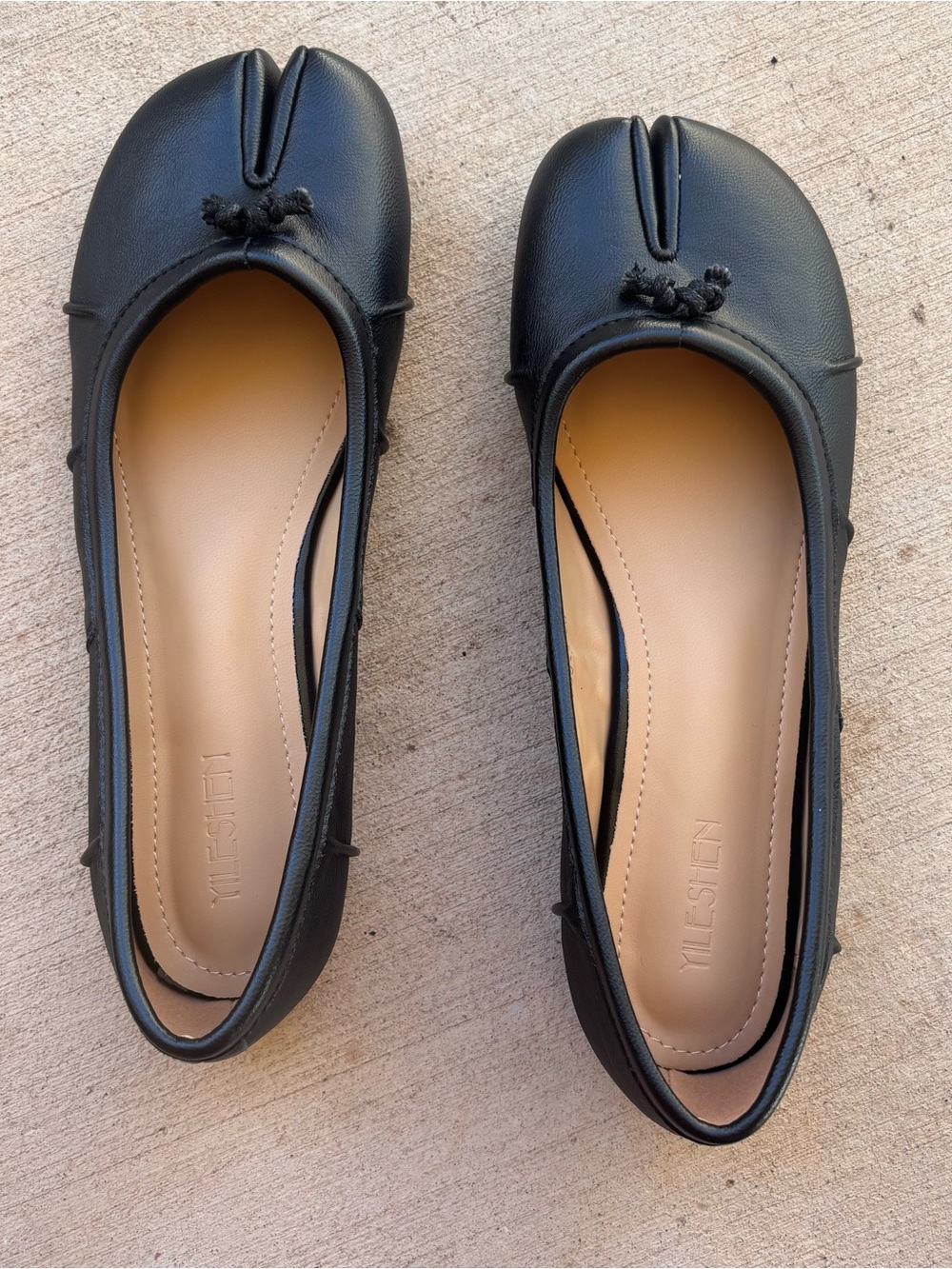 Black Split-Toe Ballet Flats